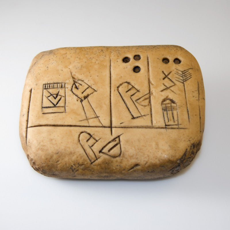 Tablilla de escritura cuneiforme