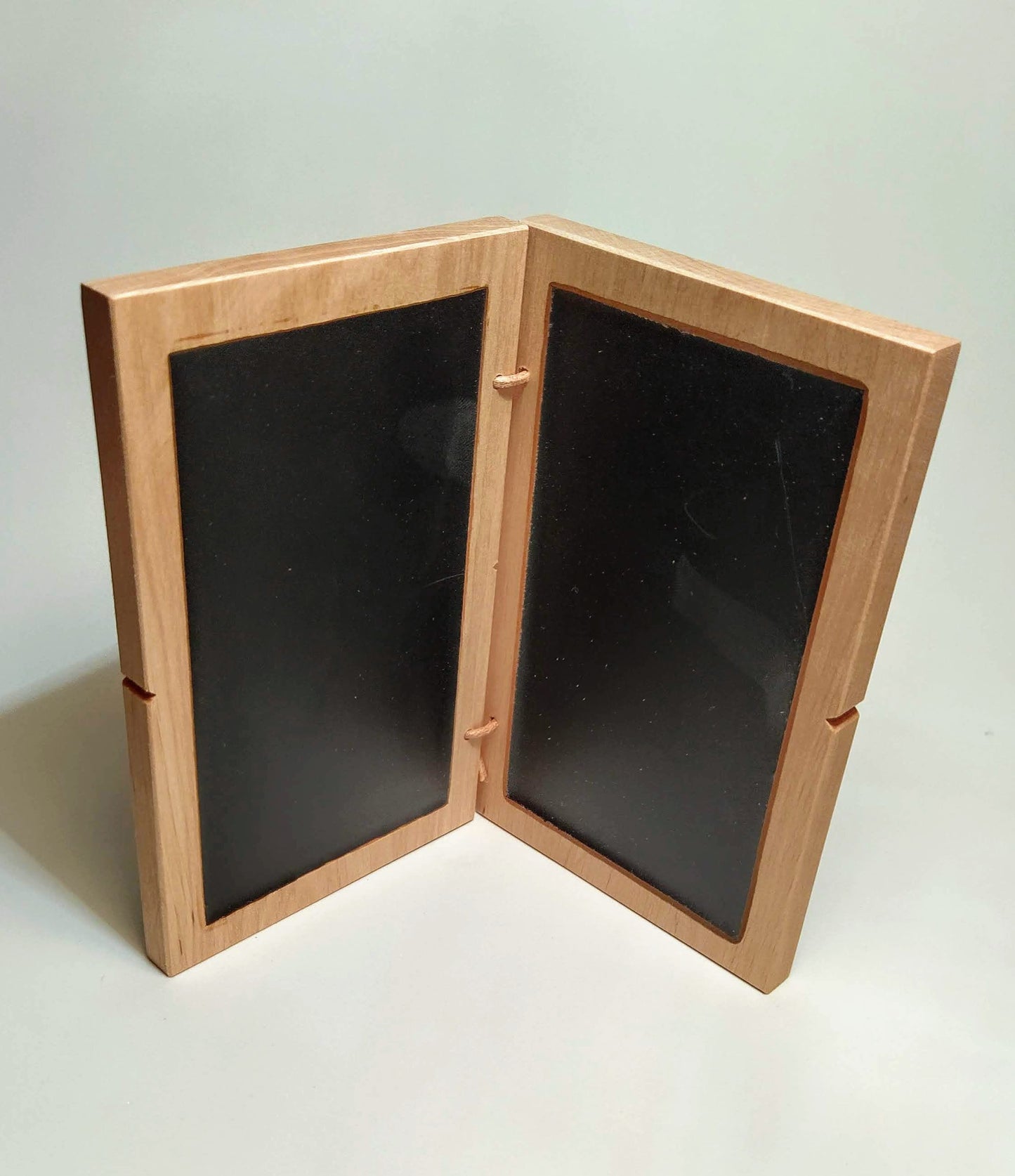 Double wax tablet 14 x 9 cm