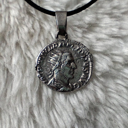 Colgante Moneda de Plata Romana – Filipo el Árabe | Aequitas Augusta